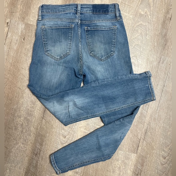 Old Navy Boyfriend Straight Jeans - Picture 2 of 3